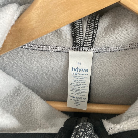 Ivivva Hoodie - Picture 7 of 7